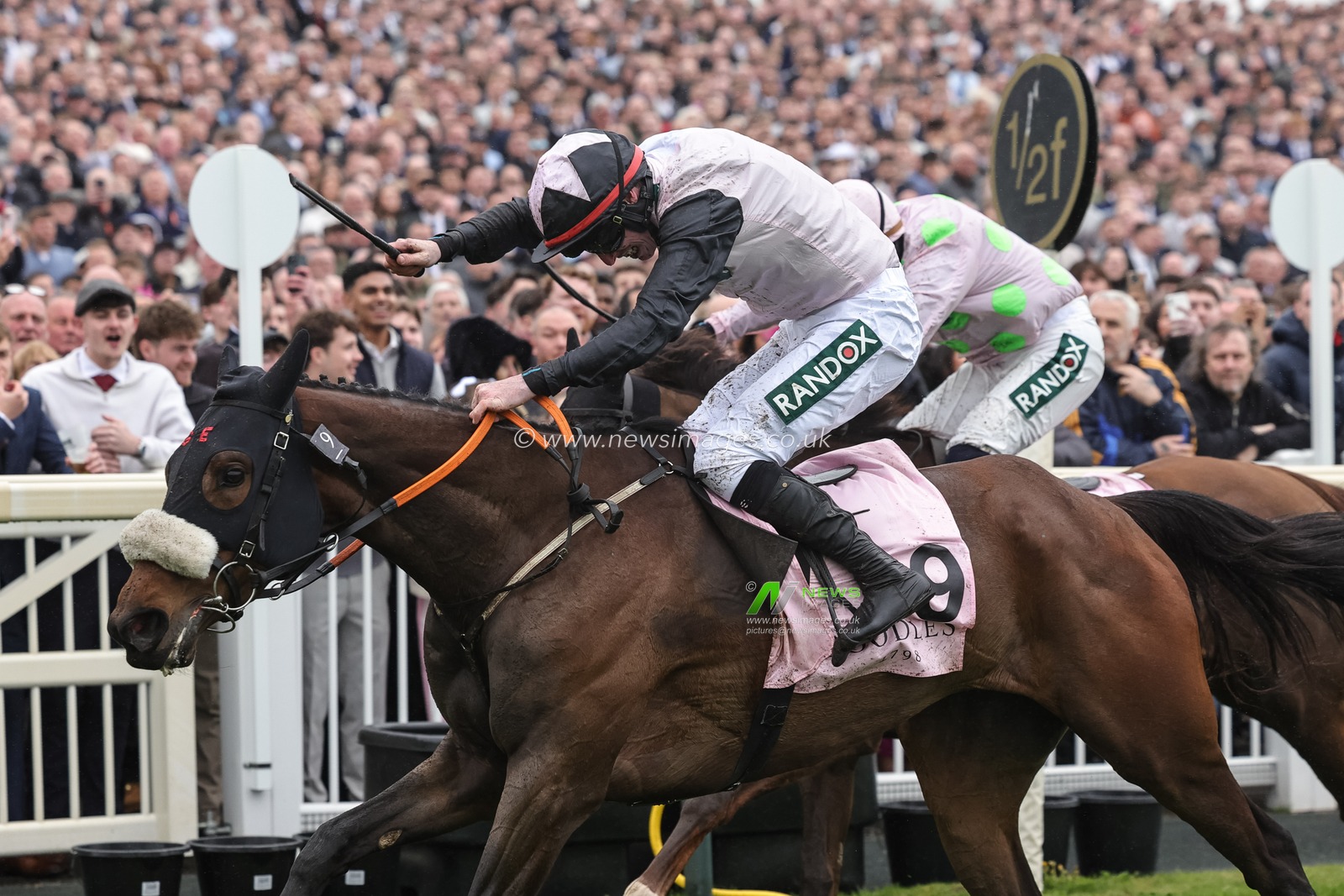 Mange Tout ridden by J. W. Kennedy runs on to win the 13:45 Boodles Anniversary 4-y-o Juvenile Hurdle during the 2026 Randox Grand National Opening Day at Aintree Racecourse, Aintree, United Kingdom on 09 April 2026

(Photo by Mark Cosgrove/News Images)