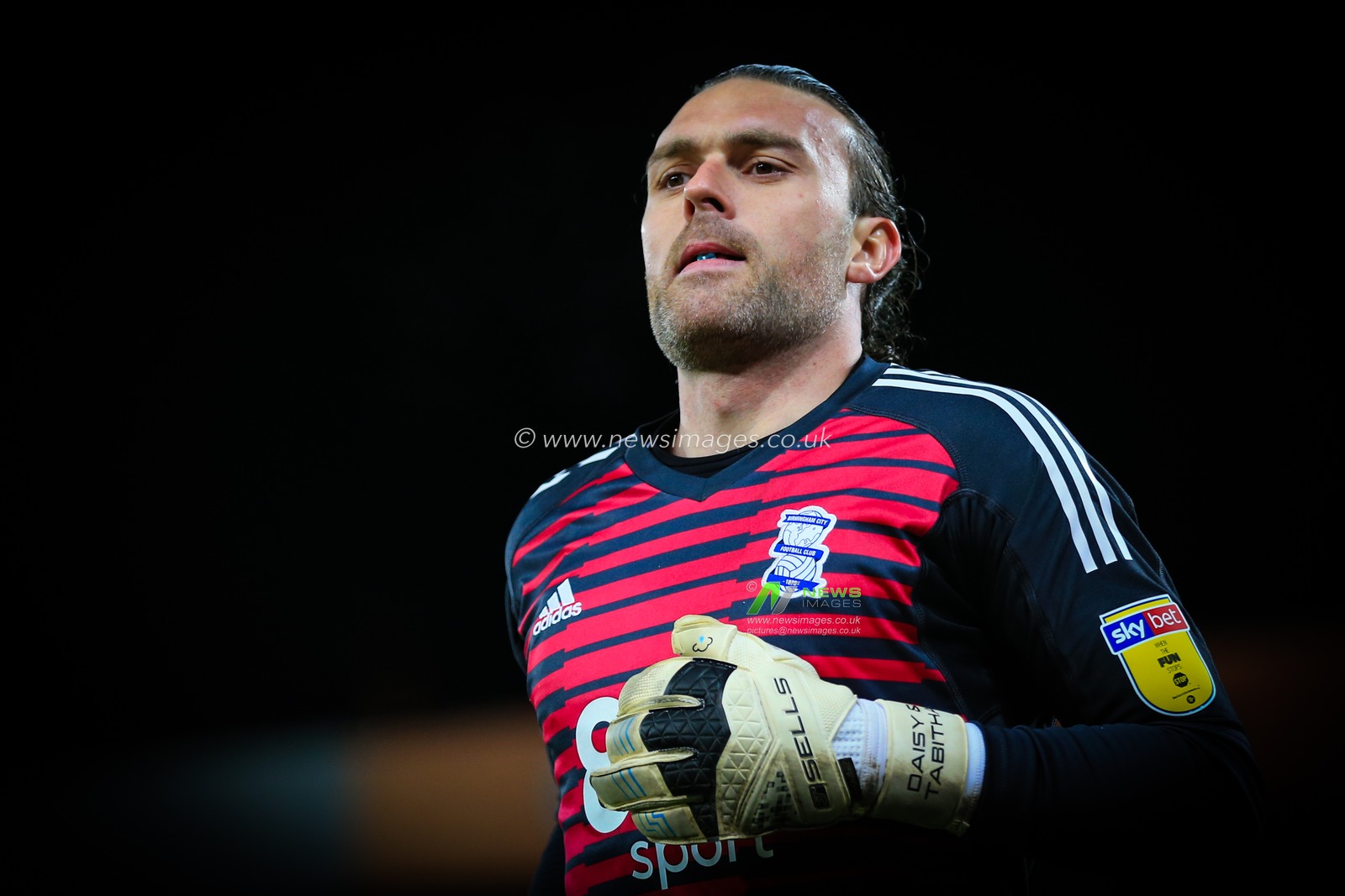 18th November 2019, Carrow Road, Norfolk, England; Sky Bet Championship, Norwich City vs Birmingham City ;  Lee Camp (01) of Birmingham

Credit: Georgie Kerr/News Images

English Football League images are subject to DataCo Licence