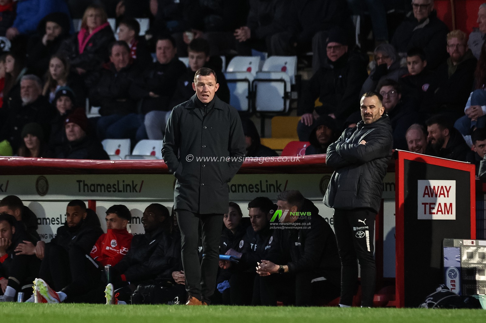 Neill Collins Head coach of Barnsley looks on during the Sky Bet League 1 match Stevenage vs Barnsley at Lamex Stadium, Stevenage, United Kingdom, 9th April 2024

(Photo by Mark Cosgrove/News Images)