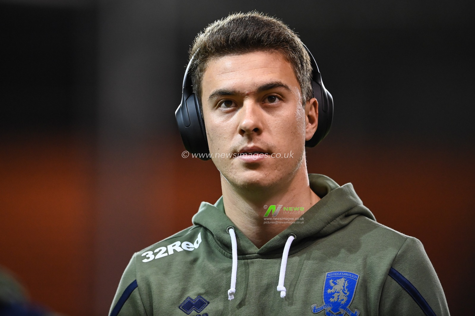 Matthew Hope #13 of Middlesbrough arrives at Bloomfield Road, Home of Blackpool ahead of the Sky Bet Championship match Blackpool vs Middlesbrough at Bloomfield Road, Blackpool, United Kingdom, 8th November 2022

(Photo by Craig Thomas/News Images)
