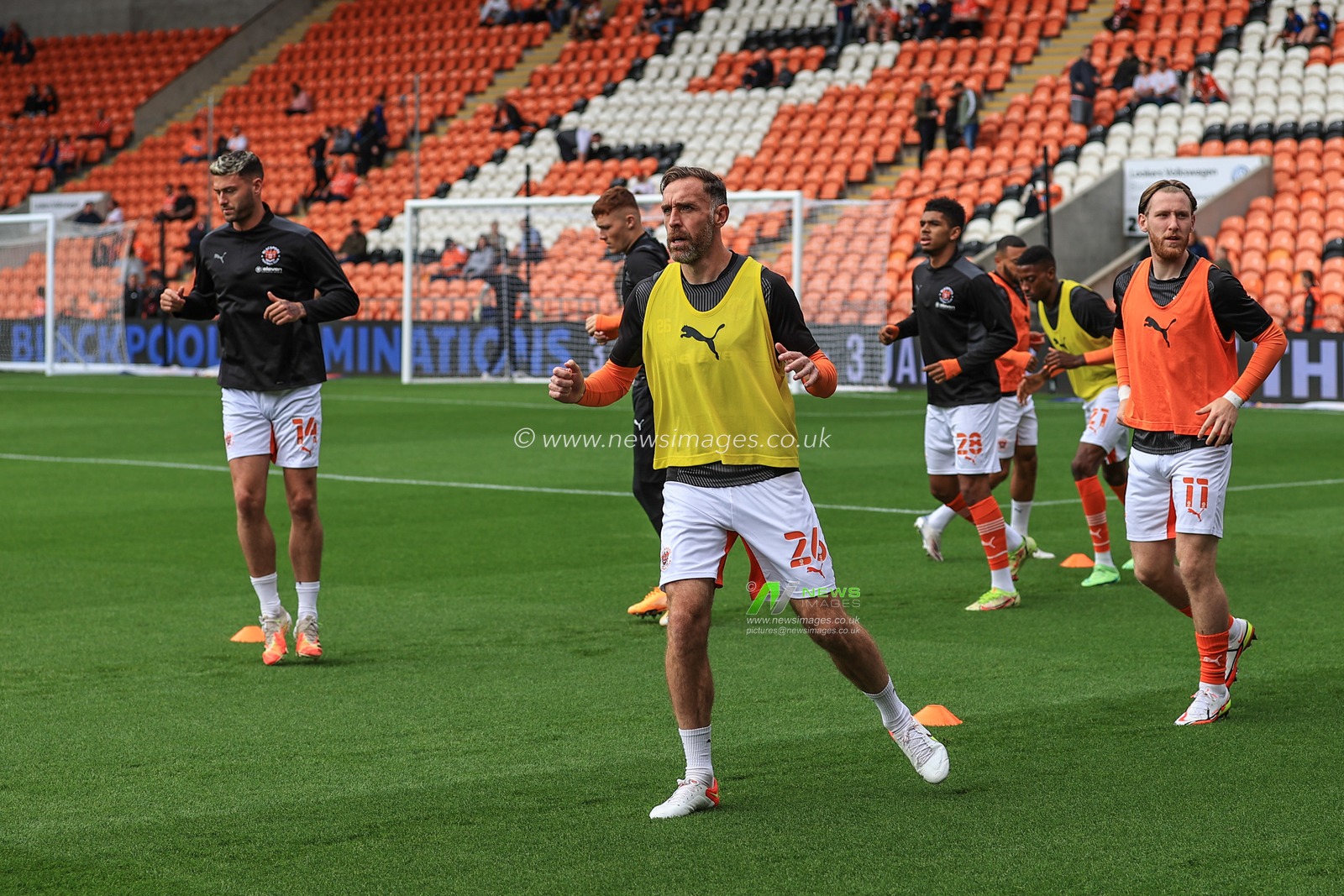 Richard Keogh #26 of Blackpool during the pre-game warmup