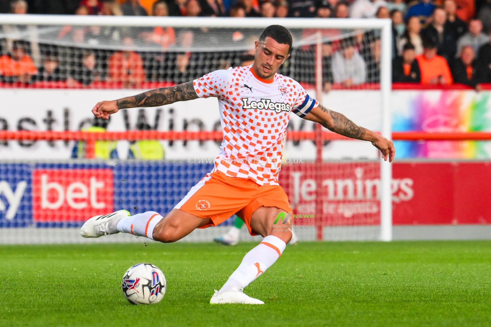 Oliver Norburn #6 of Blackpool in action during the game during the Pre-season friendly match Morecambe vs Blackpool at Mazuma Stadium, Morecambe, United Kingdom, 25th July 2023

(Photo by Craig Thomas/News Images)