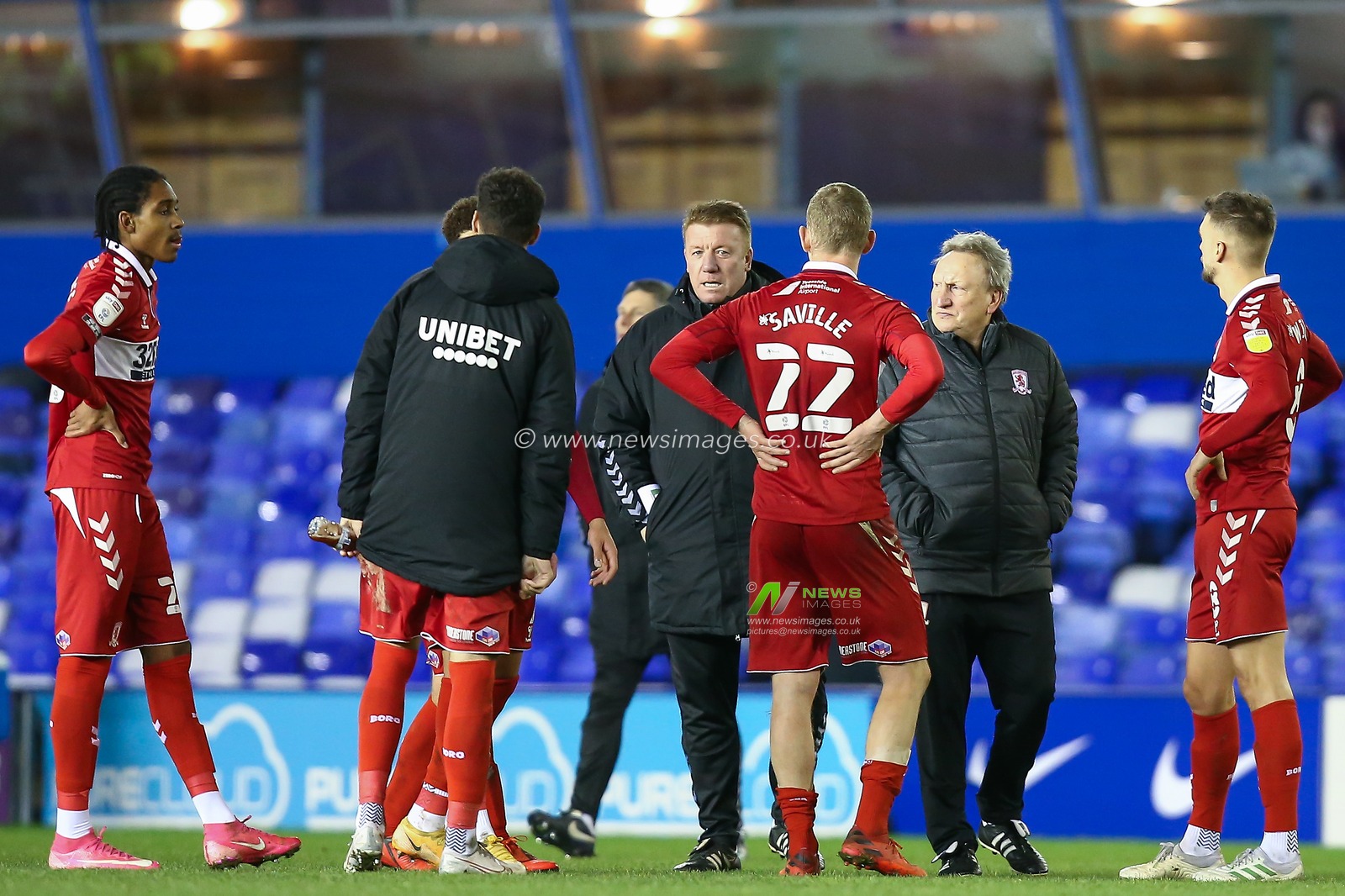 Neil Warnock manager of Middlesbrough talks to his team after the game against Birmingham City