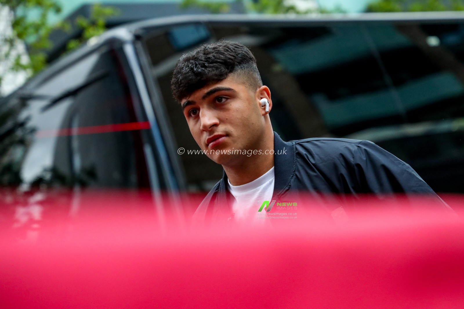 Yunus Konak of Brentford arrives at The Gtech Community Stadium prior to the Premier League match Brentford vs Manchester United at The Gtech Community Stadium, London, United Kingdom, 4th May 2025

(Photo by Izzy Poles/News Images)