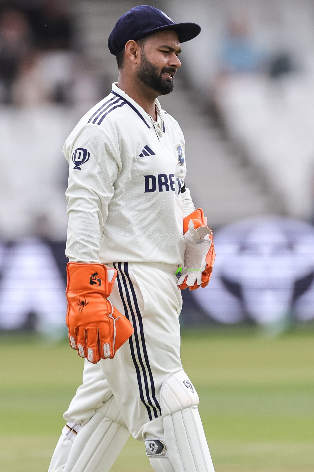 Wicketkeeper Rishabh Pant of India during the 1st Rothesay Test Match Day 5 England vs India at Headingley Cricket Ground, Leeds, United Kingdom, 24th June 2025

(Photo by Mark Cosgrove/News Images)