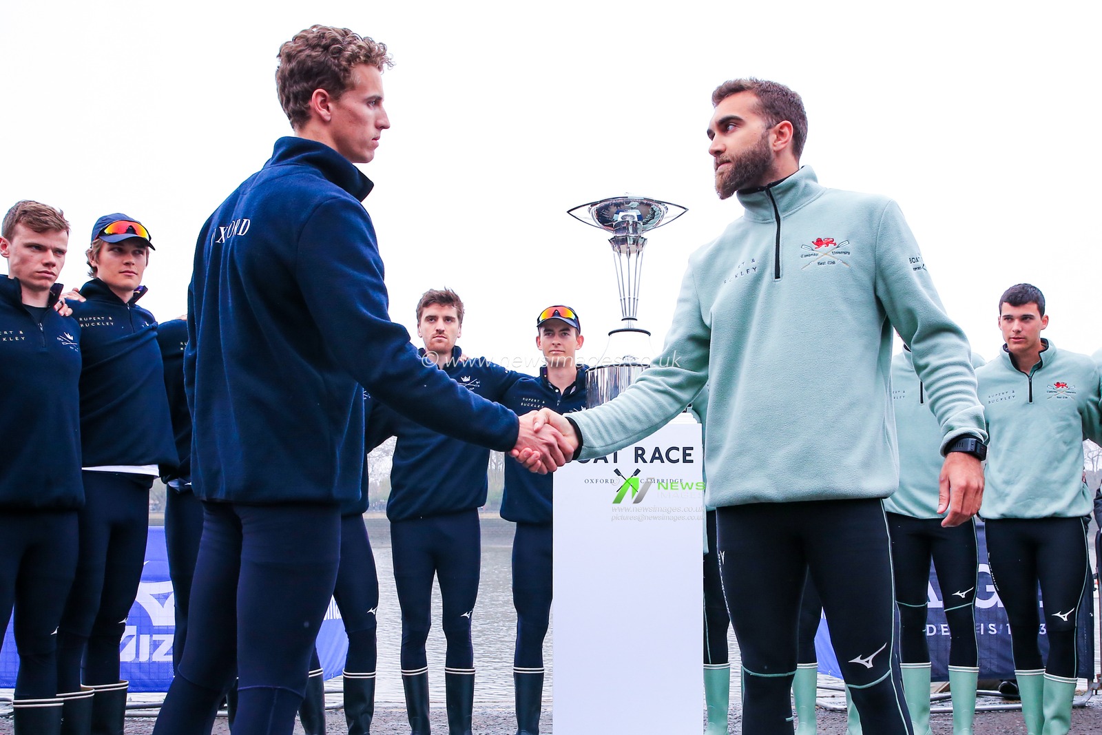 7th April 2019 , River Thames, London, England ; The Boat Race 2019, Menâ€™s race ;  Oxford captain Felix Drinkall and Cambridge captain Dara Alizadeh shake hands ahead of the race.



Credit Georgie Kerr/News Images