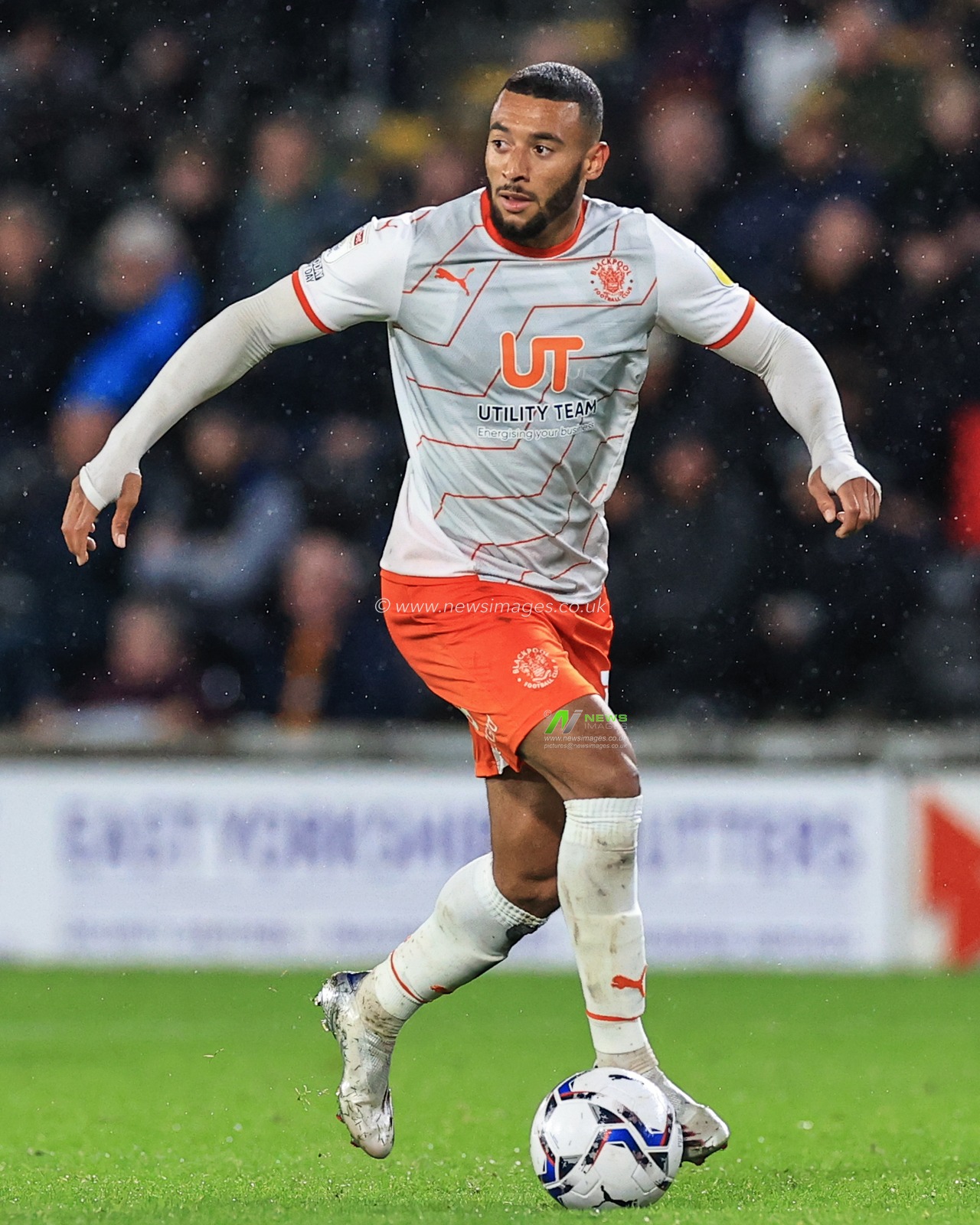 Keshi Anderson #10 of Blackpool in action during the game