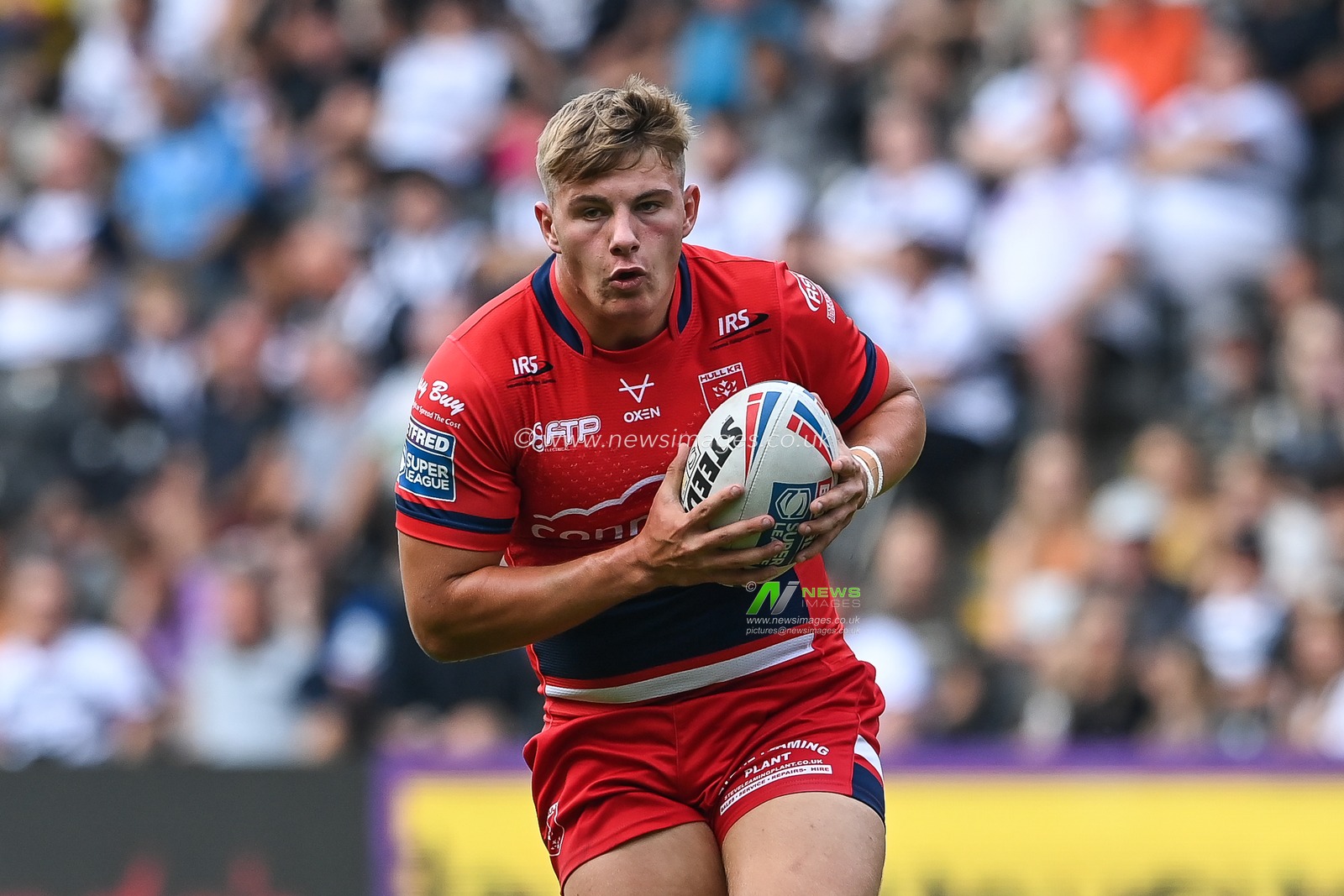 Connor Moore #31 of Hull KR during the Betfred Super League match Hull FC vs Hull KR at MKM Stadium, Hull, United Kingdom, 3rd September 2022

(Photo by Craig Thomas/News Images)