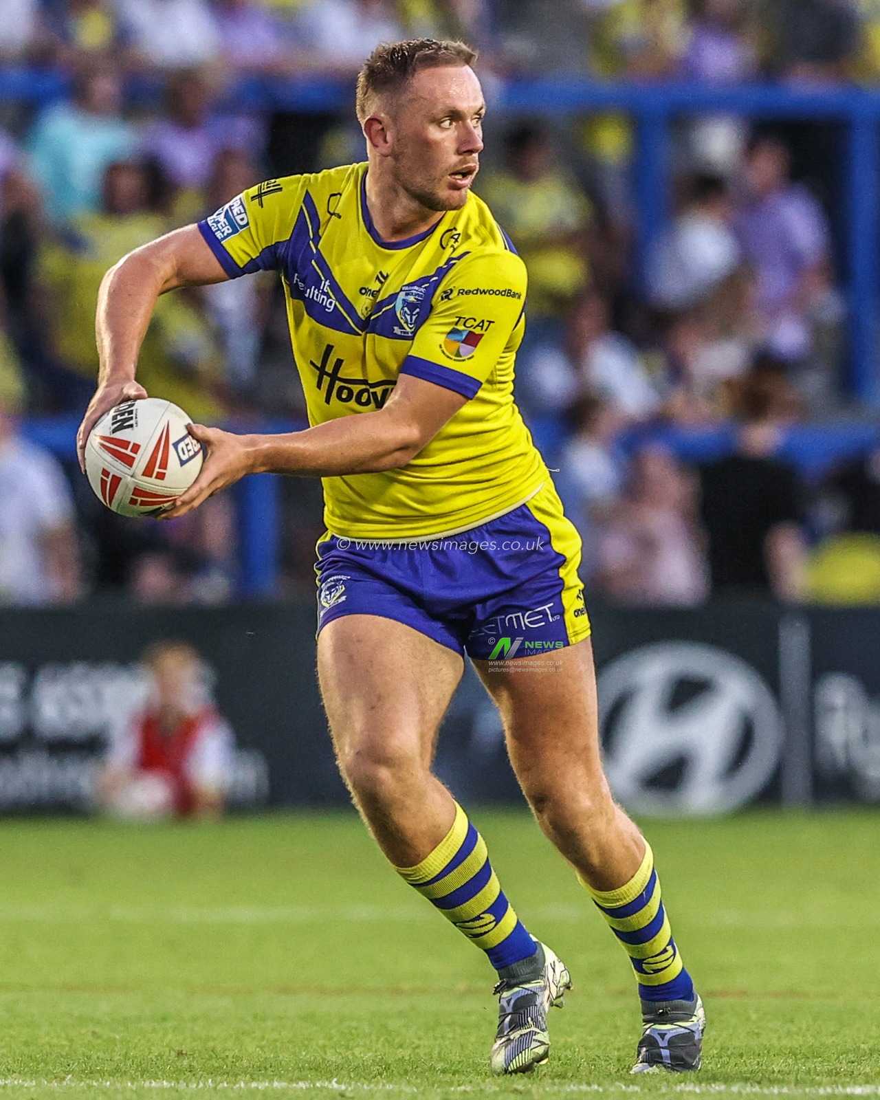 Ben Currie of Warrington Wolves during the Betfred Super League Round 22 match Warrington Wolves vs Catalans Dragons at Halliwell Jones Stadium, Warrington, United Kingdom, 14th August 2025

(Photo by Alfie Cosgrove/News Images)