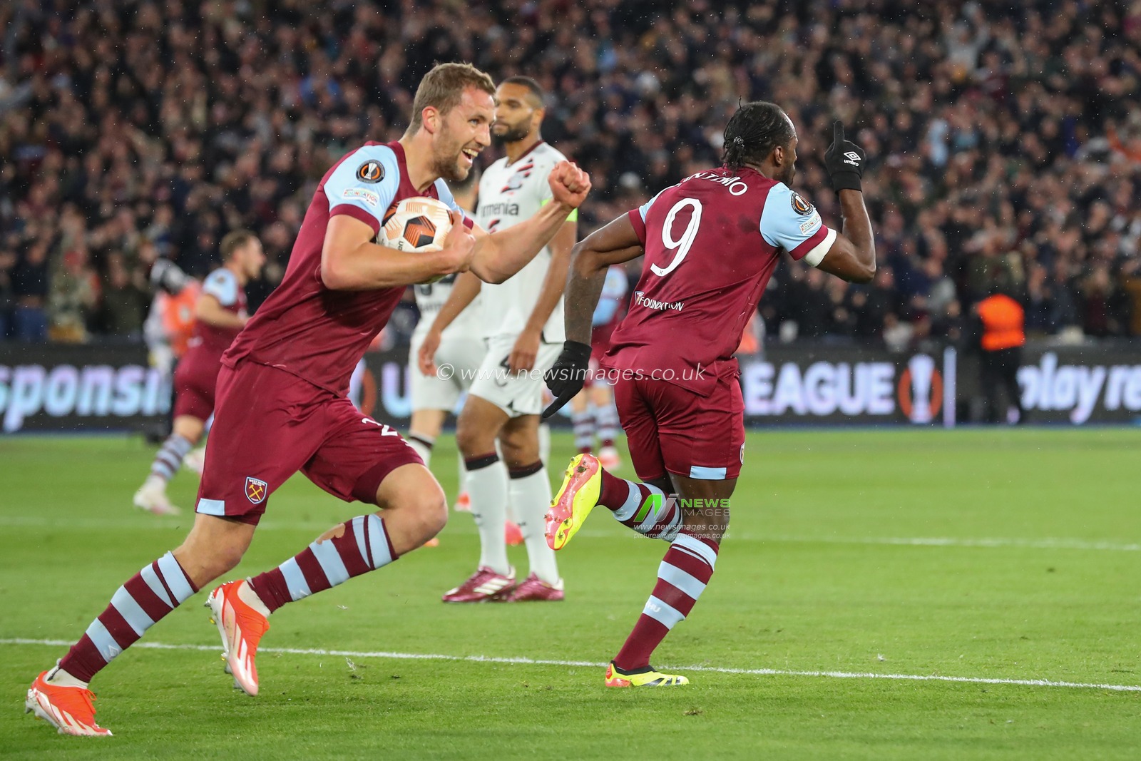 Michail Antonio of West Ham United celebrates his goal to make it 1-0 West Ham United, during the UEFA Europa League Quarter-Final match West Ham United vs Bayer 04 Leverkusen at London Stadium, London, United Kingdom, 18th April 2024

(Photo by Gareth Evans/News Images)