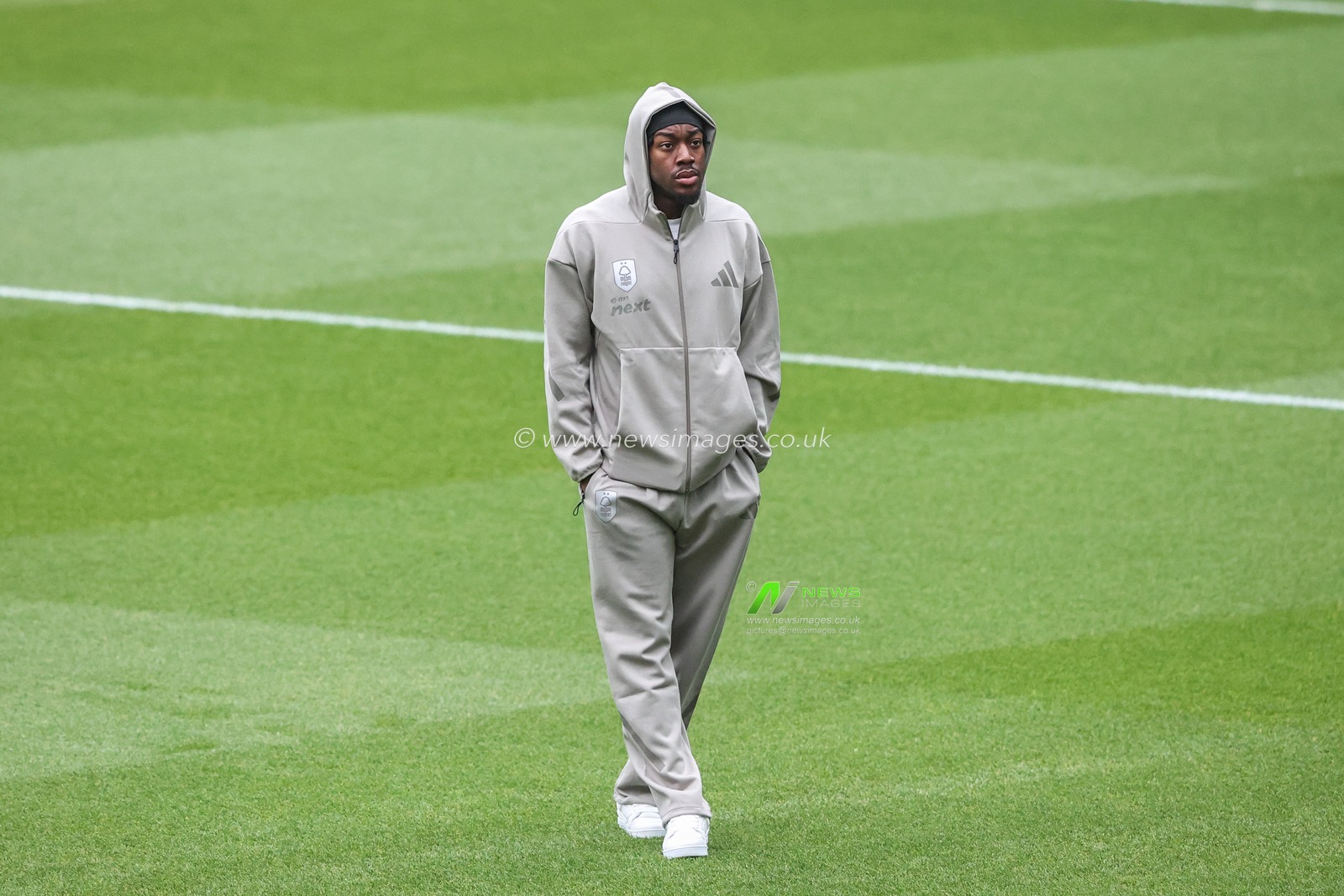 Anthony Elanga of Nottingham Forest arrives during the Premier League match Newcastle United vs Nottingham Forest at St. James's Park, Newcastle, United Kingdom, 23rd February 2025

(Photo by Alfie Cosgrove/News Images)