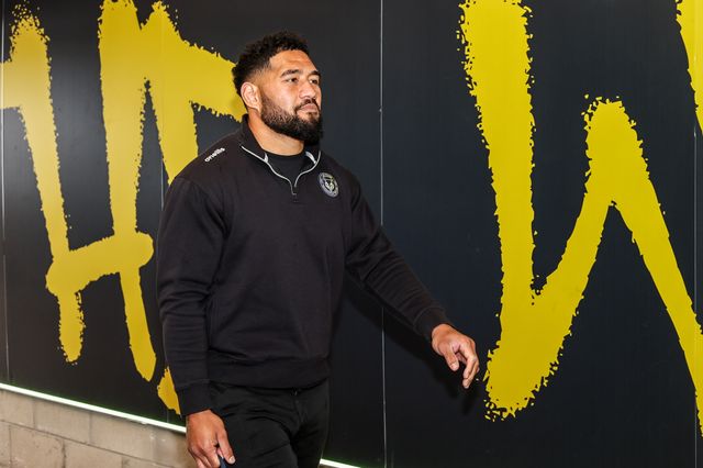Toafofoa Sipley of Warrington Wolves arrives during the Betfred Super League round 13 match Warrington Wolves vs Hull FC at The Halliwell Jones Stadium, Warrington, United Kingdom on 05 June 2026

(Photo by Alfie Cosgrove/News Images)