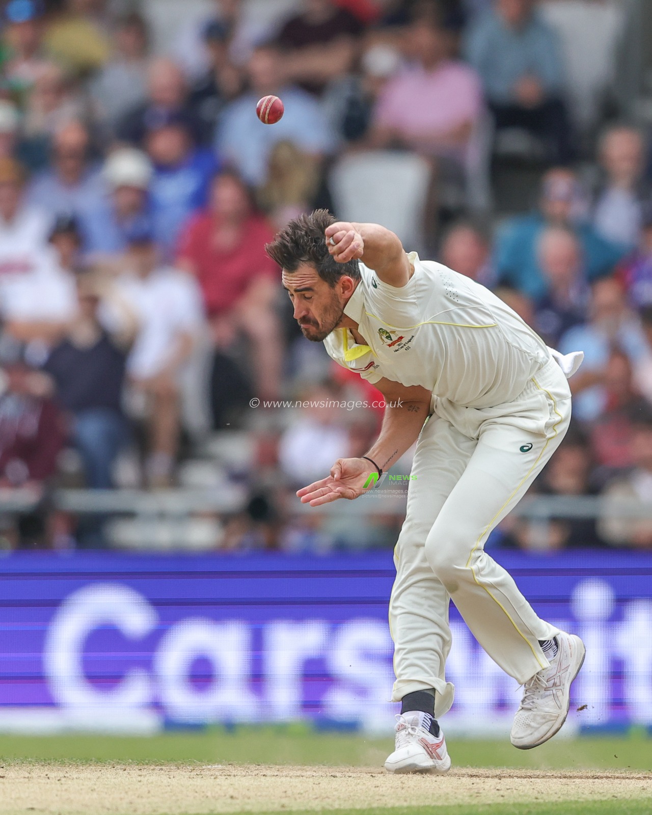 Josh Tongue of England bowls out Moeen Ali of England during the LV= Insurance Ashes Third Test Series Day 4 England vs Australia at Headingley Stadium, Leeds, United Kingdom, 9th July 2023

(Photo by Mark Cosgrove/News Images)