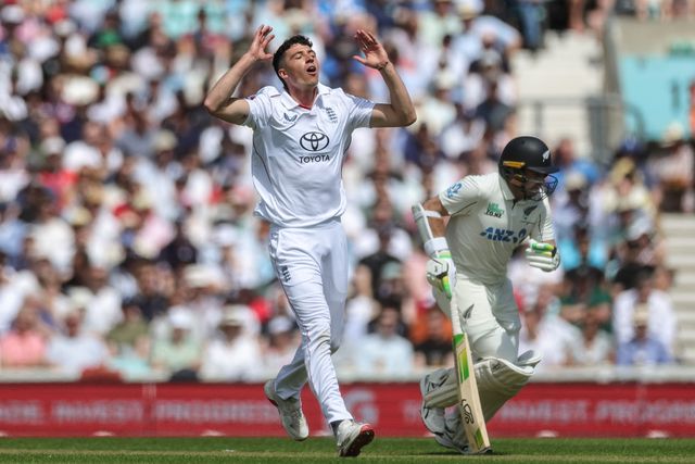 Matthew Fisher of England reacts after delivering the ball during the 2nd Rothesay Test Match Day 1 match England vs New Zealand at The Kia Oval, London, United Kingdom on 17 June 2026

(Photo by Mark Cosgrove/News Images)