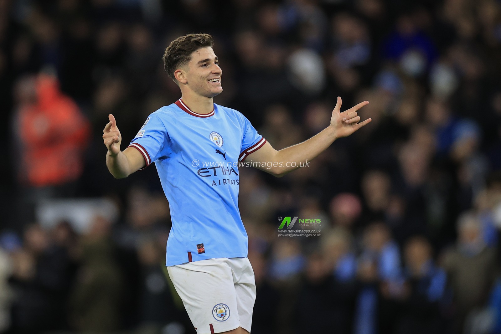 Julian Alvarez #19 of Manchester City celebrates scoring to make it 2-1 during the UEFA Champions League match Manchester City vs Sevilla at Etihad Stadium, Manchester, United Kingdom, 2nd November 2022

(Photo by Conor Molloy/News Images)