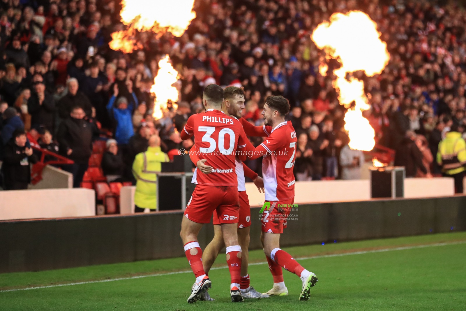 John Mcatee #45 of Barnsley celebrates his goal to make it 1-1 during the Sky Bet League 1 match Barnsley vs Stevenage at Oakwell, Barnsley, United Kingdom, 23rd December 2023

(Photo by Alfie Cosgrove/News Images)