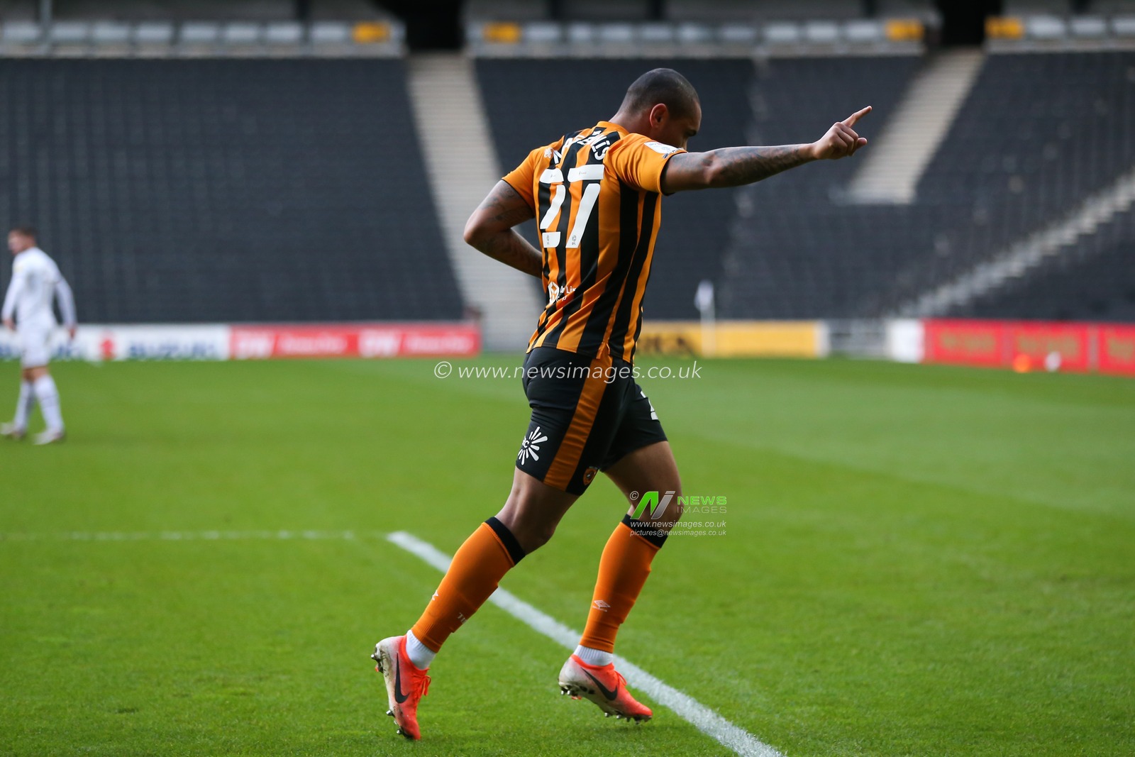 CELEBRATION Josh Magennis #27 of Hull City celebrates his goal