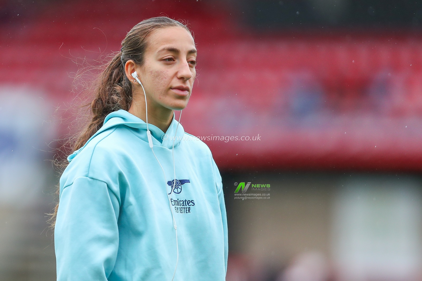Rosa Kafaji of Arsenal arrives at Chigwell Construction Stadium prior to during the Barclays Women's Super League match West Ham United Women vs Arsenal Women at Chigwell Construction Stadium, Dagenham, United Kingdom, 20th October 2024

(Photo by Izzy Poles/News Images)