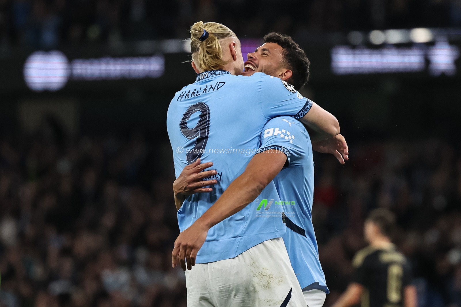 Erling Haaland of Manchester City celebrates his goal to make it 4-0 during the UEFA Champions League, League Stage Manchester City v Sparta Prague at Etihad Stadium, Manchester, United Kingdom, 23rd October 2024

(Photo by Mark Cosgrove/News Images)