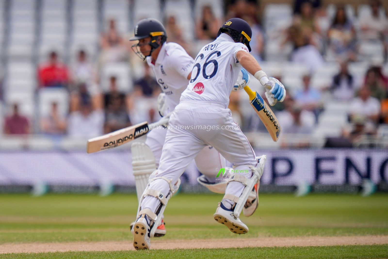 Joe Root of England sets off for a quick single an is run out by Henry Nicholls of New Zealand during the 3rd Rothesay Test Match Day 5 match England vs New Zealand at Trent Bridge, Nottingham, United Kingdom on 29 June 2026

(Photo by Maynard Manyowa/News Images)