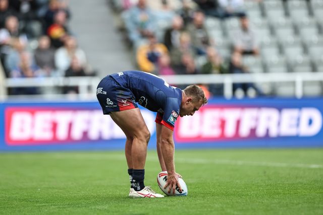 Jez Litten of Hull KR goes over for a try during the Betfred Magic Weekend 2025 match Hull KR vs Salford Red Devils at St. James's Park, Newcastle, United Kingdom, 3rd May 2025

(Photo by Mark Cosgrove/News Images)