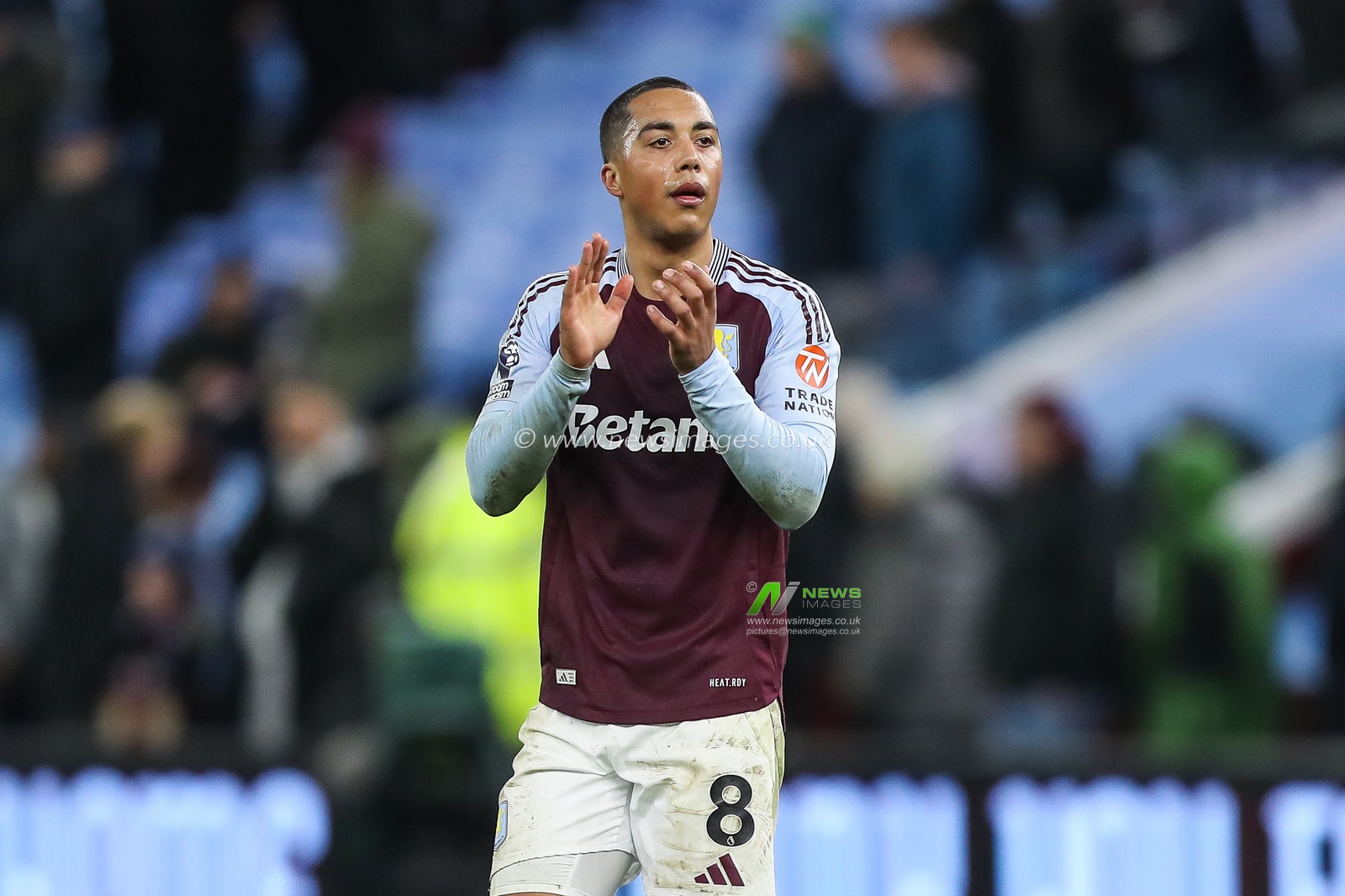 Youri Tielemans of Aston Villa applauds the fans at the end of the Premier League match Aston Villa vs West Ham United at Villa Park, Birmingham, United Kingdom, 26th January 2025

(Photo by Gareth Evans/News Images)