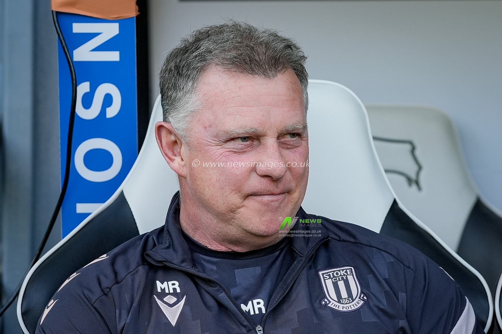 Mark Robins manager of Stoke City sits on the bench prior to kick off during the Sky Bet Championship match Derby County vs Stoke City at Pride Park Stadium, Derby, United Kingdom on 06 April 2026

(Photo by Maynard Manyowa/News Images)