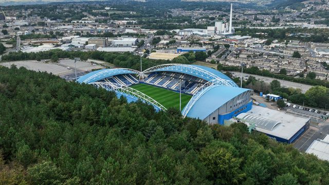 An aerial view of Accu Stadium ahead of the Betfred Super League Round 23 match Huddersfield Giants vs Warrington Wolves at Accu Stadium, Huddersfield, United Kingdom, 24th August 2025

(Photo by Alfie Cosgrove/News Images)
