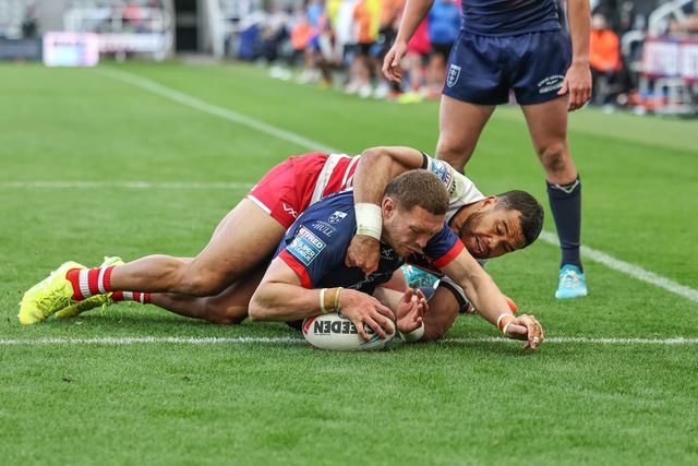 James Batchelor of Hull KR goes over for a try during the Betfred Magic Weekend 2025 match Hull KR vs Salford Red Devils at St. James's Park, Newcastle, United Kingdom, 3rd May 2025

(Photo by Mark Cosgrove/News Images)