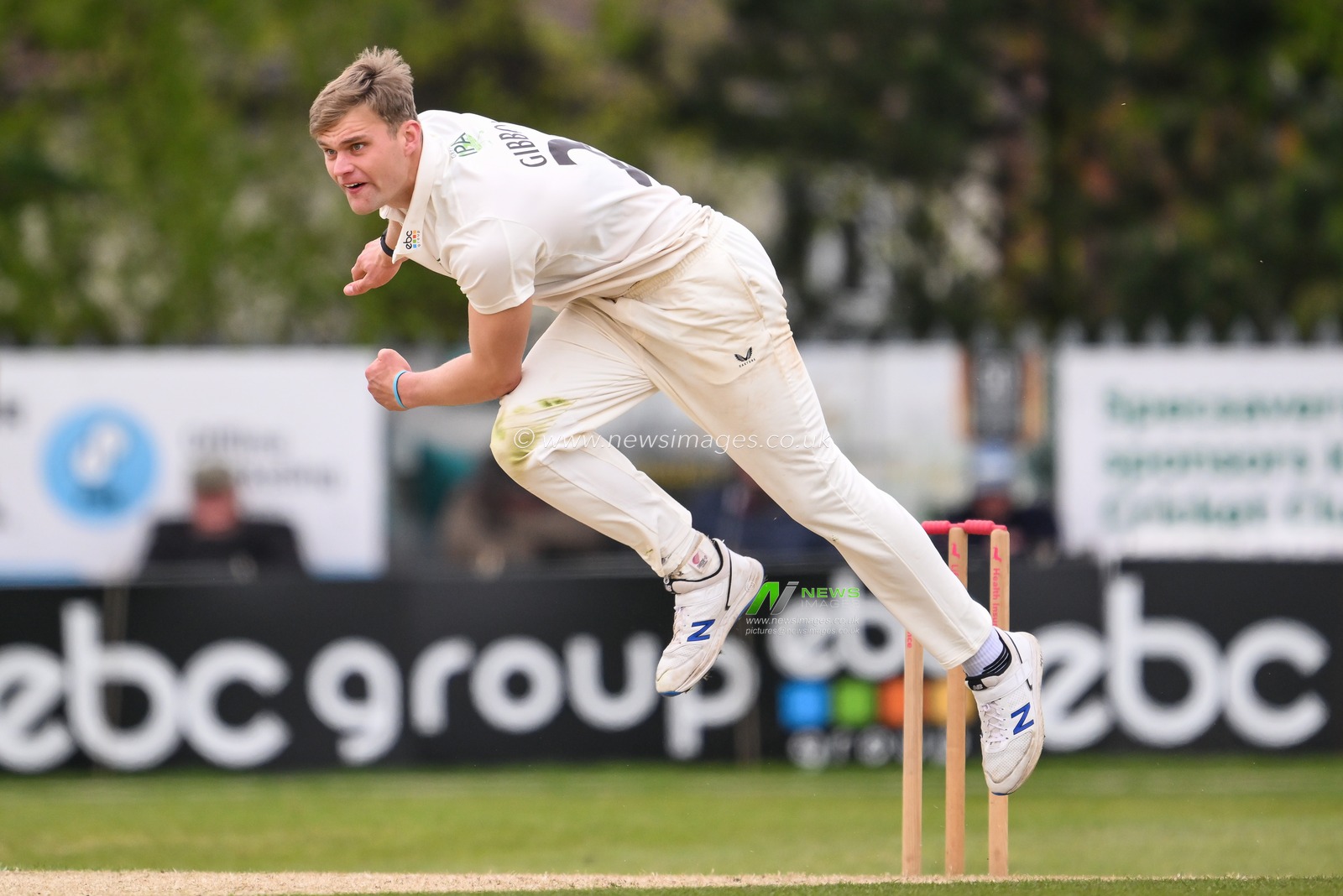 Ben Gibbon of Worcestershire delivers the ball during the Vitality County Championship Division 1 match Worcestershire vs Somerset at Kidderminster Cricket Club, Kidderminster, United Kingdom, 26th April 2024

(Photo by Craig Thomas/News Images)