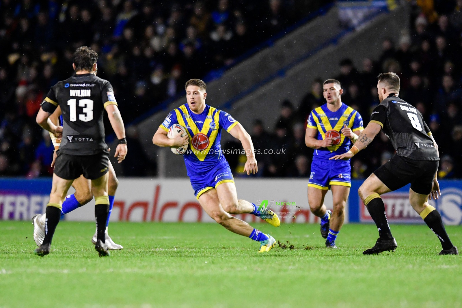 21st February 2020, Halliwell Jones Stadium, Warrington, England; Betfred Super League, Warrington Wolves v Toronto Wolfpack : Tom Lineham (2) of Warrington Wolves changes direction at speed with the ball