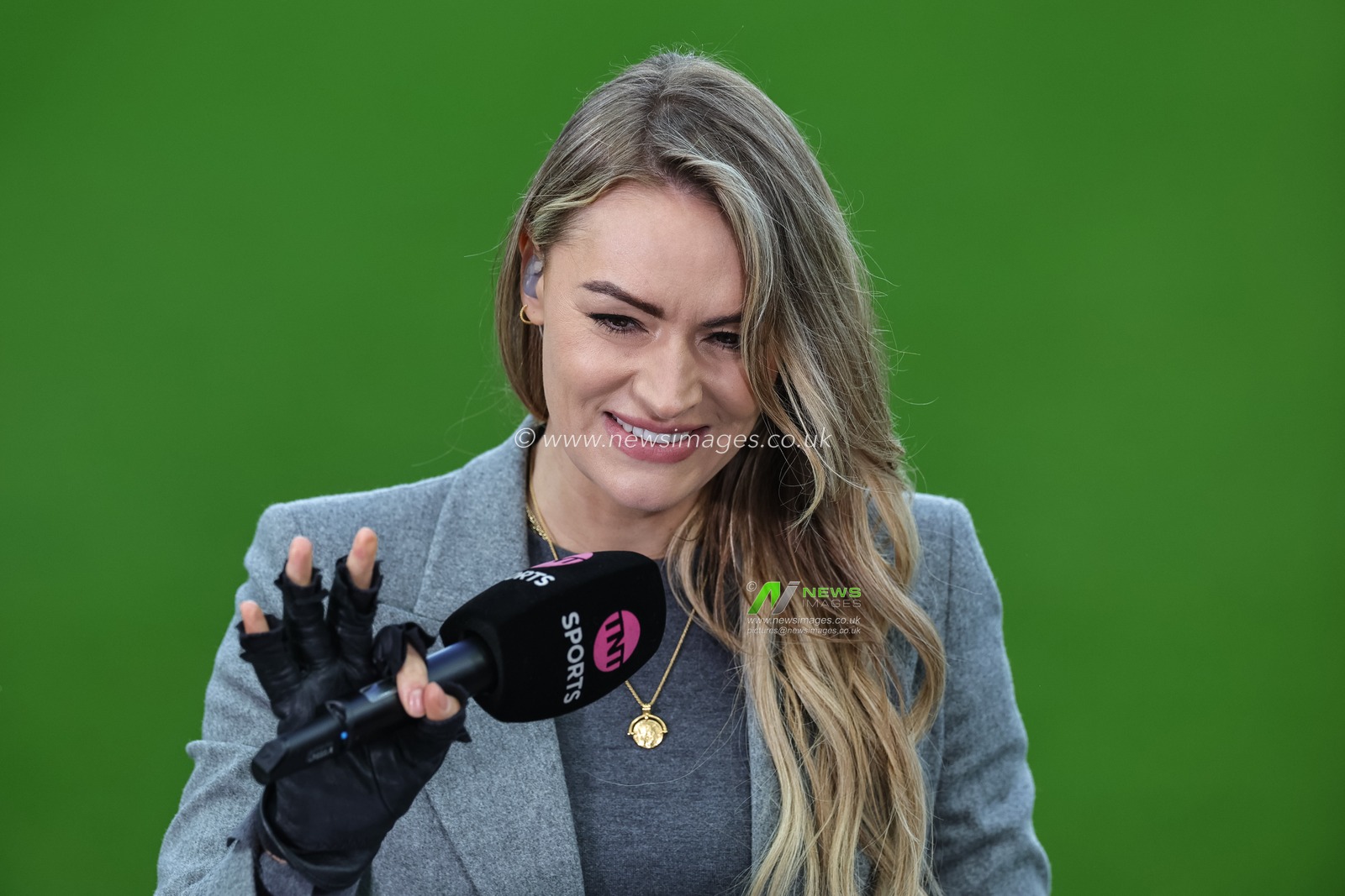TNT Sports presenter Laura Woods during the Premier League match Newcastle United vs Manchester City at St. James's Park, Newcastle, United Kingdom, 13th January 2024

(Photo by Mark Cosgrove/News Images)