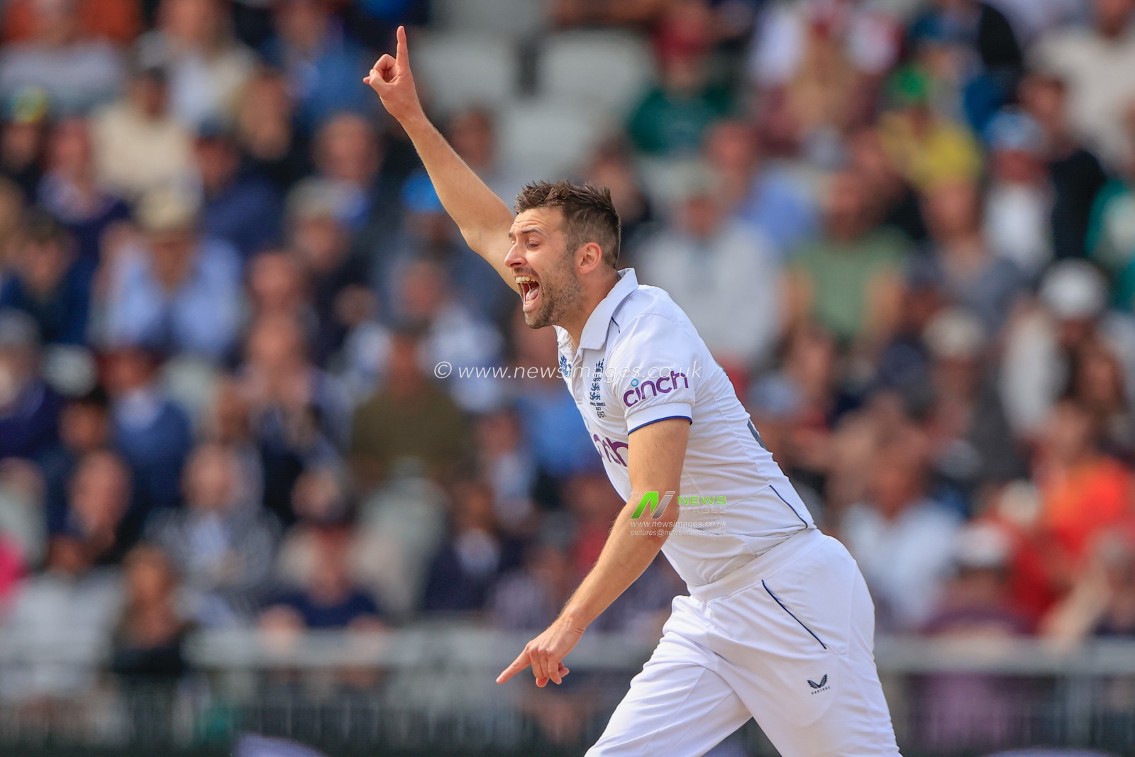Mark Wood of England celebrates the wicket of Usman Khawaja of Australia during the LV= Insurance Ashes Fourth Test Series Day Three Test Series match England vs Australia at Old Trafford, Manchester, United Kingdom, 21st July 2023

(Photo by Conor Molloy/News Images)