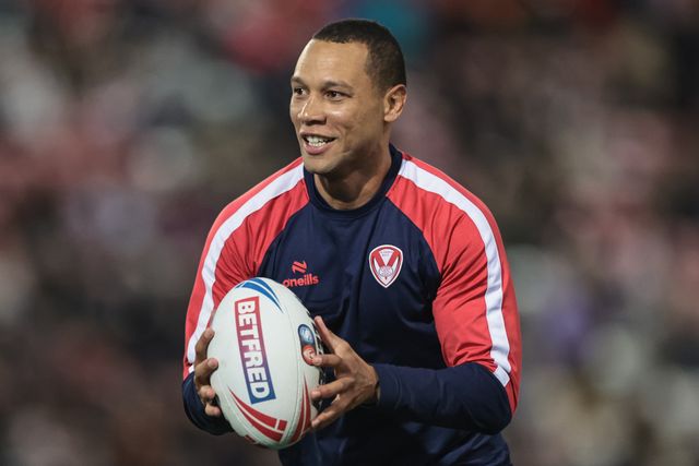 Moses Mbye of St Helens in the pre-game warm up during the Betfred Super League Round 26 match Leigh Leopards vs St Helens at Leigh Sports Village, Leigh, United Kingdom, 12th September 2025

(Photo by Mark Cosgrove/News Images)