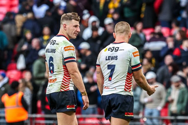 Mikey Lewis of England and George Williams of England speak after the game during the The Ashes Series 2025 England vs Australia at Wembley Stadium, London, United Kingdom, 25th October 2025

(Photo by Alfie Cosgrove/News Images)