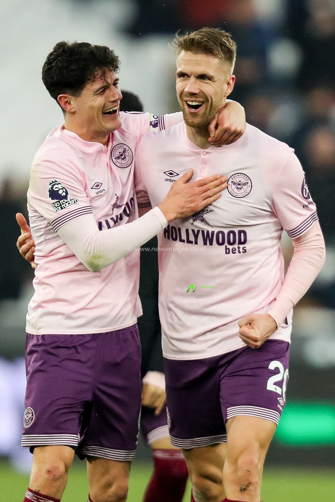 Christian Norgaard and Kristoffer Ajer of Brentford celebrate after the teams victory following the Premier League match West Ham United vs Brentford at London Stadium, London, United Kingdom, 15th February 2025

(Photo by Izzy Poles/News Images)