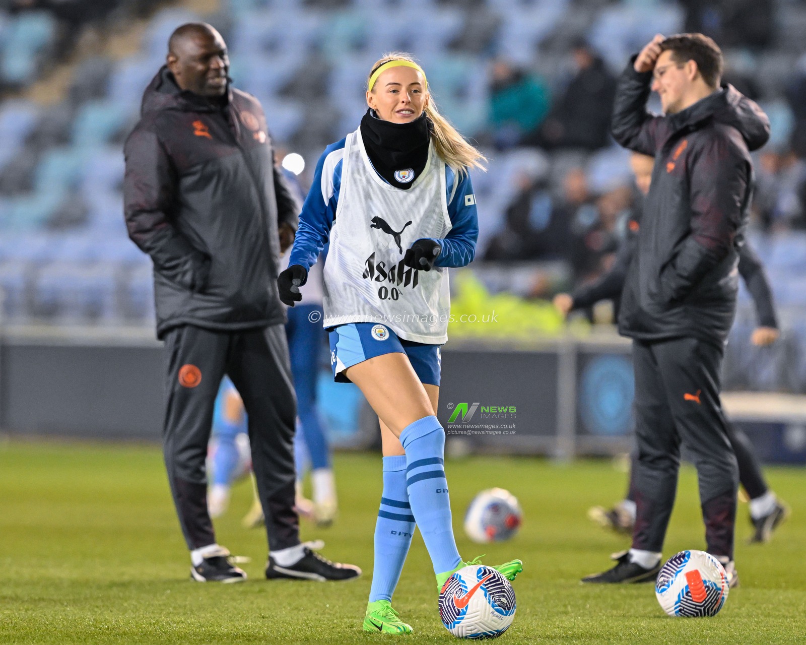 Chloe Kelly of Manchester City Women warms up ahead of the match, during the FA Women's League Cup Semi-Final match Manchester City Women vs Chelsea FC Women at Joie Stadium, Manchester, United Kingdom, 7th March 2024

(Photo by Cody Froggatt/News Images)