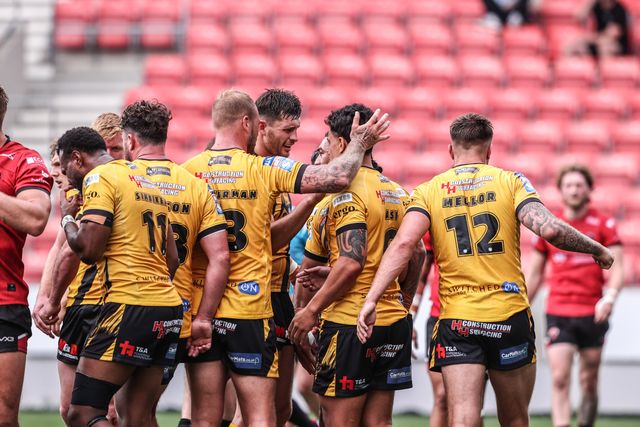 Daejarn Asi of Castleford Tigers celebrates his try during the Betfred Super League Round 18 match Salford Red Devils vs Castleford Tigers at Salford Community Stadium, Eccles, United Kingdom, 13th July 2025

(Photo by Alfie Cosgrove/News Images)