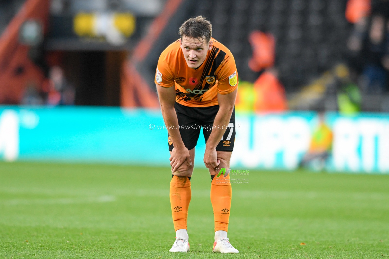 Sean McLoughlin #17 of Hull City in action during the game