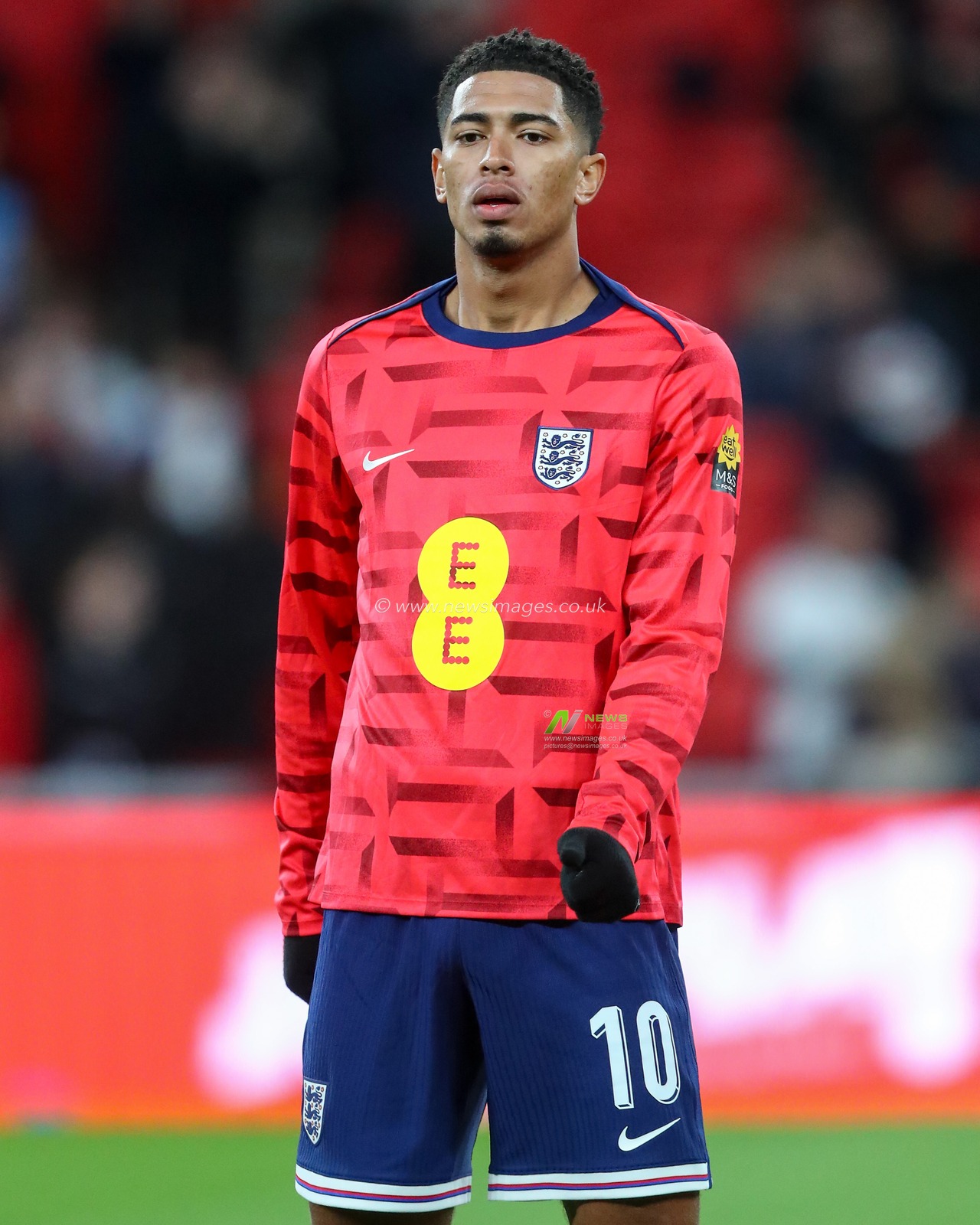 Jude Bellingham of England in the pregame warmup session during the UEFA Nations League, League B - Group 2 match England vs Republic of Ireland at Wembley Stadium, London, United Kingdom, 17th November 2024

(Photo by Gareth Evans/News Images)