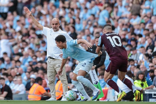Pep Guardiola manager of Manchester City reacts after Emi Buendia of Aston Villa pulls on Rico Lewis of Manchester City’s shirt during the Premier League match Manchester City vs Aston Villa at Etihad Stadium, Manchester, United Kingdom on 24 May 2026

(Photo by Mark Cosgrove/News Images)