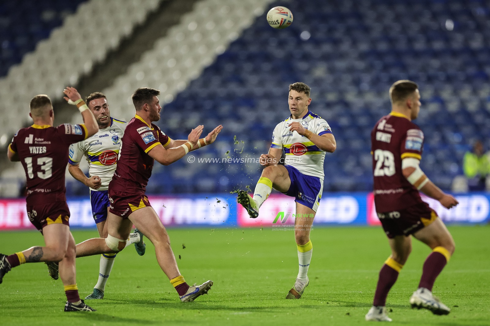 George Williams #6 of Warrington Wolves kicks up field during the Betfred Super League Round 27 match Huddersfield Giants vs Warrington Wolves at John Smith's Stadium, Huddersfield, United Kingdom, 22nd September 2023

(Photo by Mark Cosgrove/News Images)