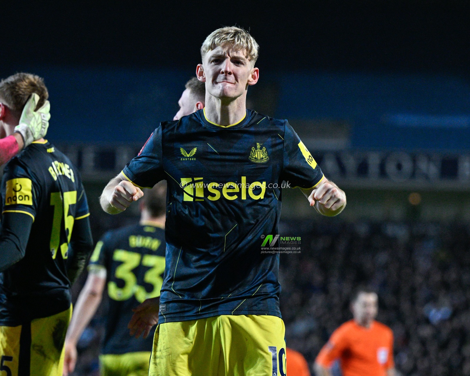Anthony Gordon of Newcastle United celebrates the shootout win, during the Emirates FA Cup 5th Round match Blackburn Rovers vs Newcastle United at Ewood Park, Blackburn, United Kingdom, 27th February 2024

(Photo by Cody Froggatt/News Images)