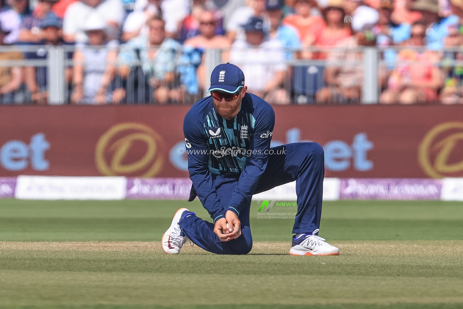 Jonny Bairstow of England fields the ball