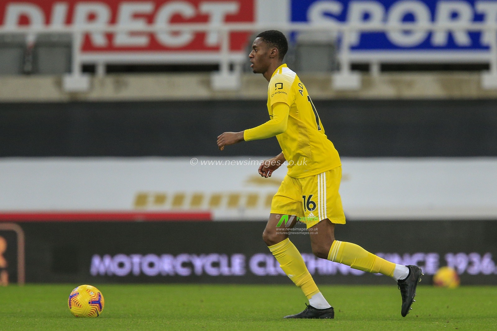 Tosin Adarabioyo #16 of Fulham with the ball