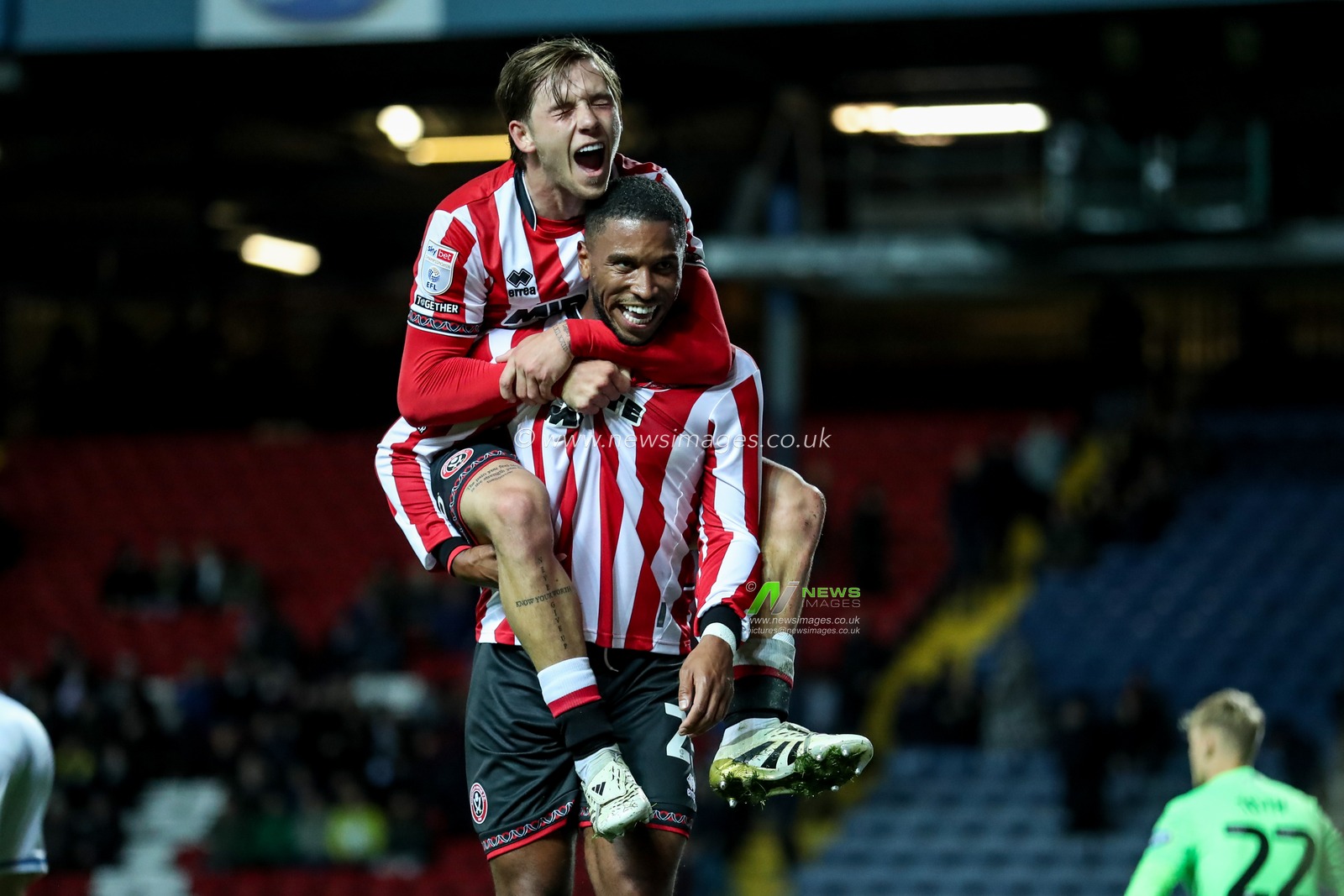 Tyrese Campbell of Sheffield United celebrates after making it 1-3 during the Sky Bet Championship match Blackburn Rovers vs Sheffield United at Ewood Park, Blackburn, United Kingdom, 21st October 2025

(Photo by Jorge Horsted/News Images)