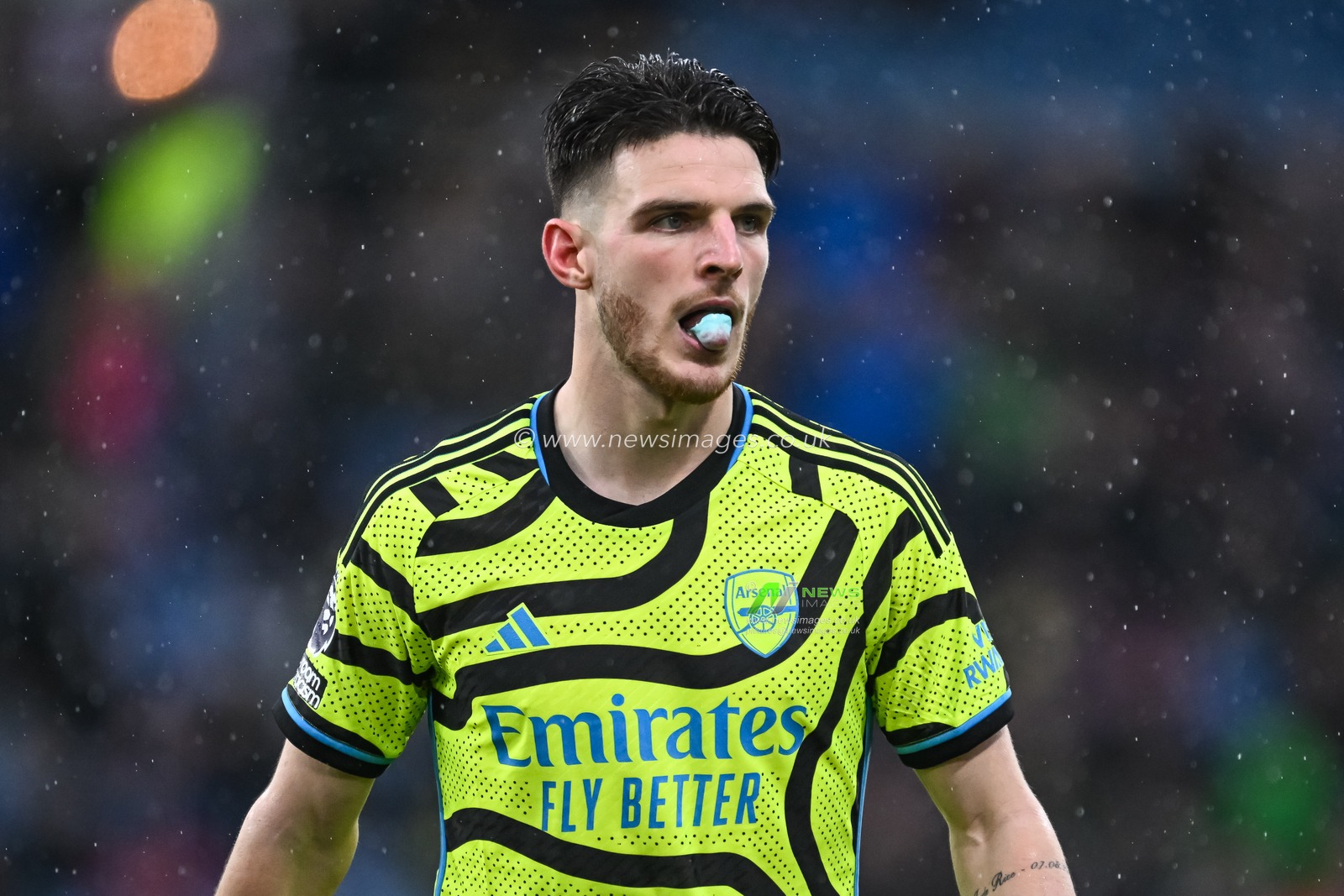 Declan Rice of Arsenal with gum in his mouth during the Premier League match Burnley vs Arsenal at Turf Moor, Burnley, United Kingdom, 17th February 2024

(Photo by Craig Thomas/News Images)