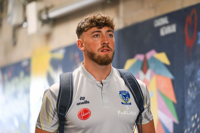 Matty Ashton of Warrington Wolves arrives ahead of the Betfred Super League Round 11 match Warrington Wolves vs Hull KR at Halliwell Jones Stadium, Warrington, United Kingdom, 9th May 2024

(Photo by Craig Thomas/News Images)