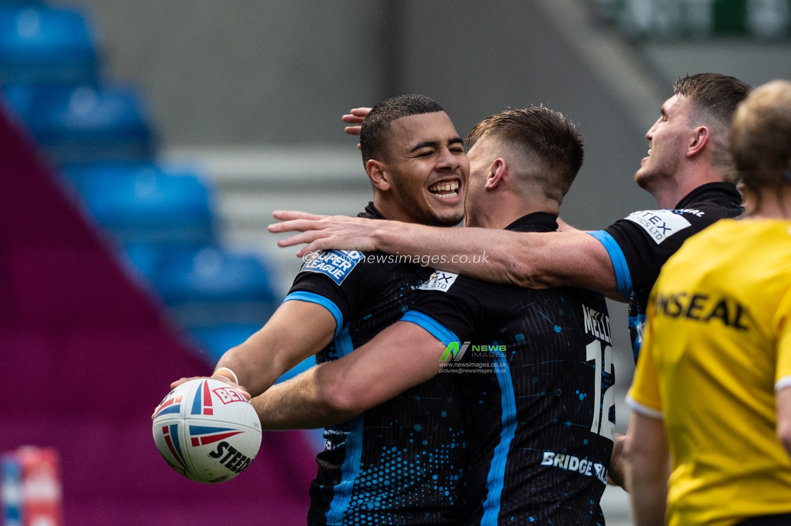 4th July 2019 ,  AJ Bell Stadium, Salford, England;  Betfred Super League, Round 21, Salford Red Devils vs Huddersfield Giants ; Darnell Mcintosh (1) of Huddersfield Giants celebrates scoring his try

Credit: Richard Long/News Images