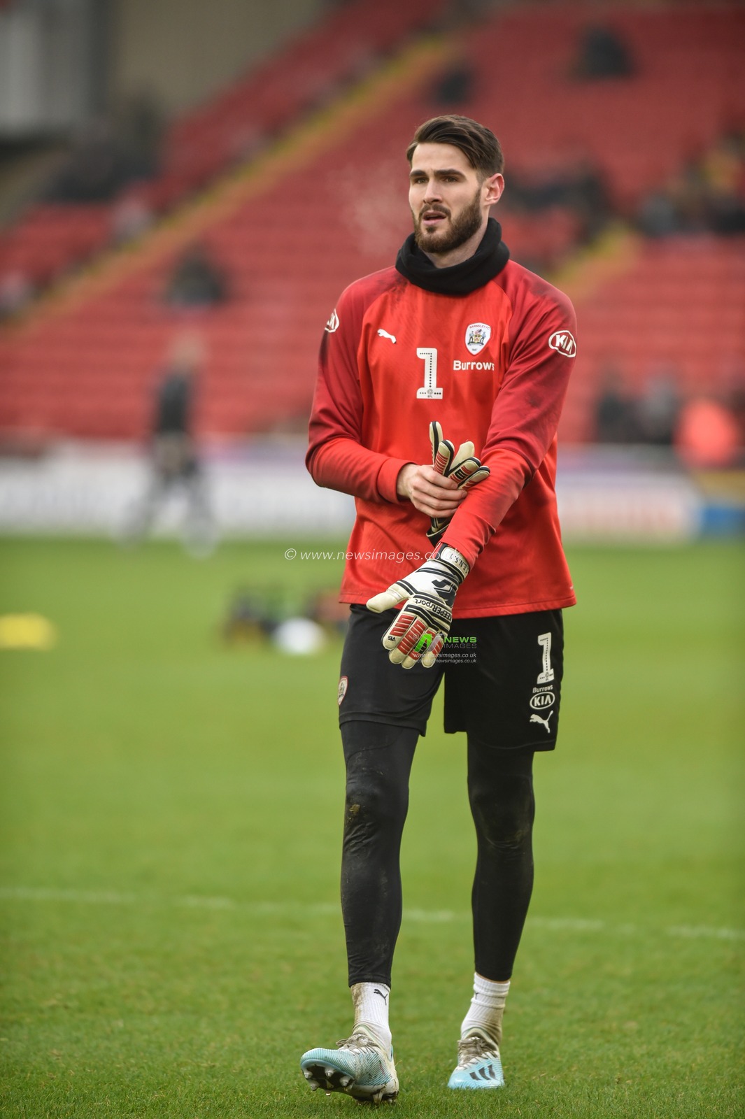 30th November 2019, Oakwell, Barnsley, England; Sky Bet Championship, Barnsley v Hull City :Sami Radlinger (1) of Barnsley FC

Credit: Dean Williams/News Images